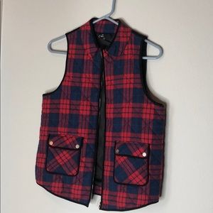 Red and blue plaid vest￼
